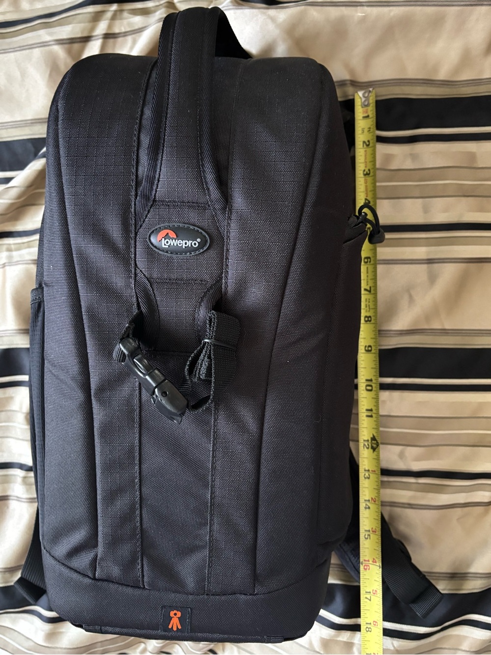 Lowepro Camera Backpack - Picture 9 of 15